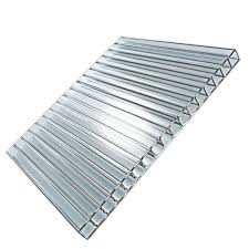 Сотовый поликарбонат 4*6000*2100 мм 0,7 прозрачный УФ GreenStone